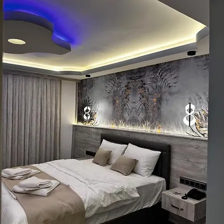 Отель Blue Moonrise 5*