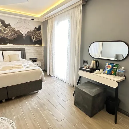 Отель Blue Moonrise 5*