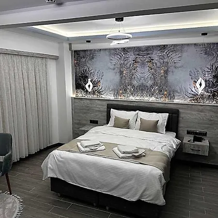 Blue Moonrise Otel 5*