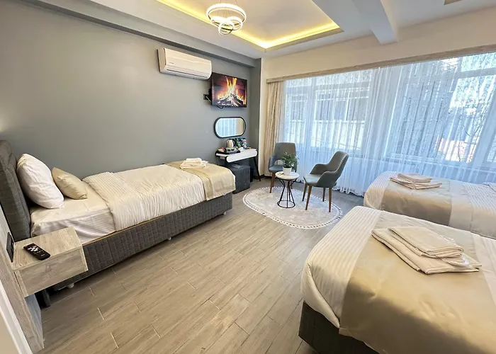 Blue Moonrise イスタンブール