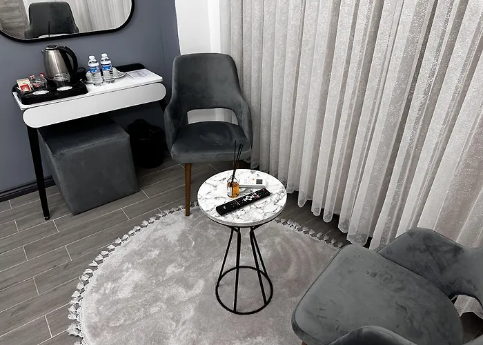 Blue Moonrise イスタンブール