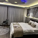 Hotel Blue Moonrise