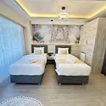 Blue Moonrise Hotel Istanbul