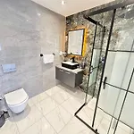 Blue Moonrise Hotel 5*